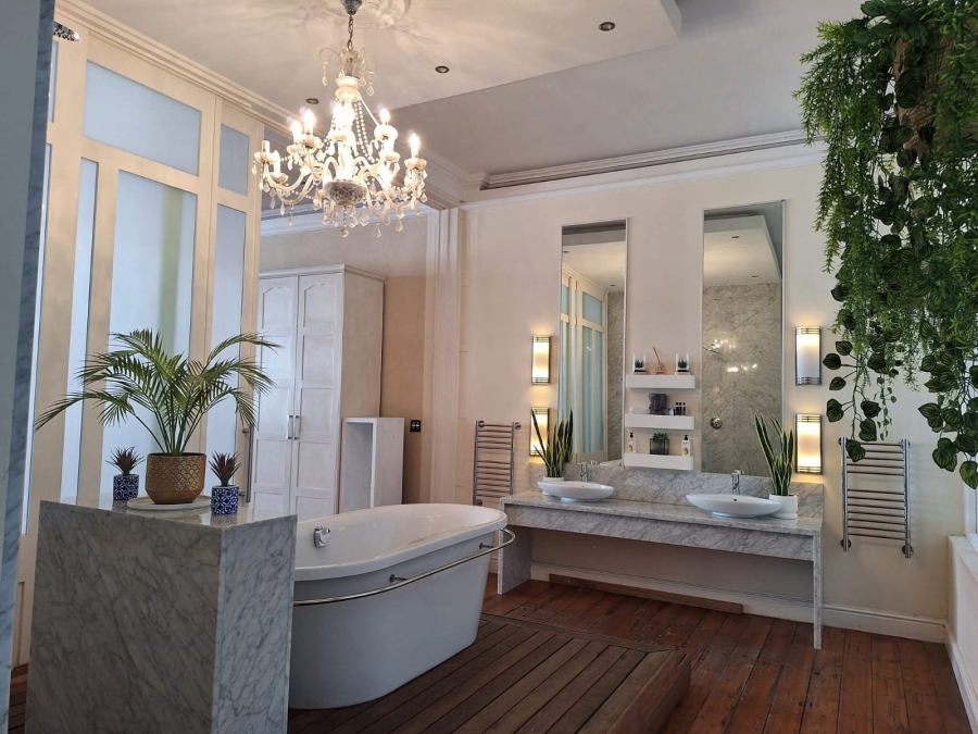 2 Bedroom Property for Sale in Cape Town City Centre Western Cape